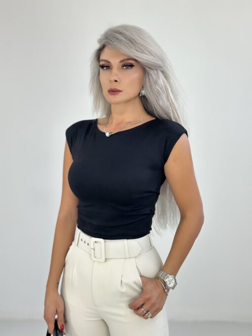 Siyah Yan Büzgülü T Kol Crop Body