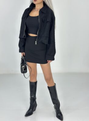 Siyah Likralı Arka Şort Görünümlü Şort Etek