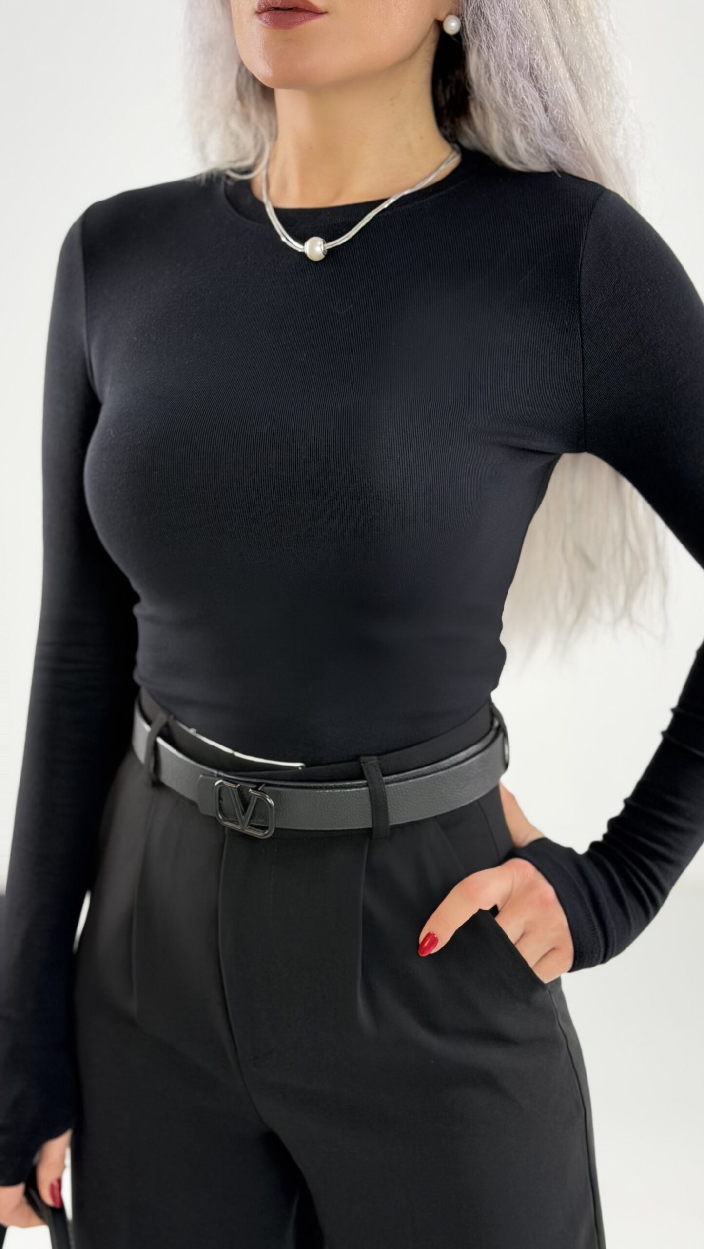 Siyah Parmak Geçmeli Oysh Kumaş Body - Görsel 2