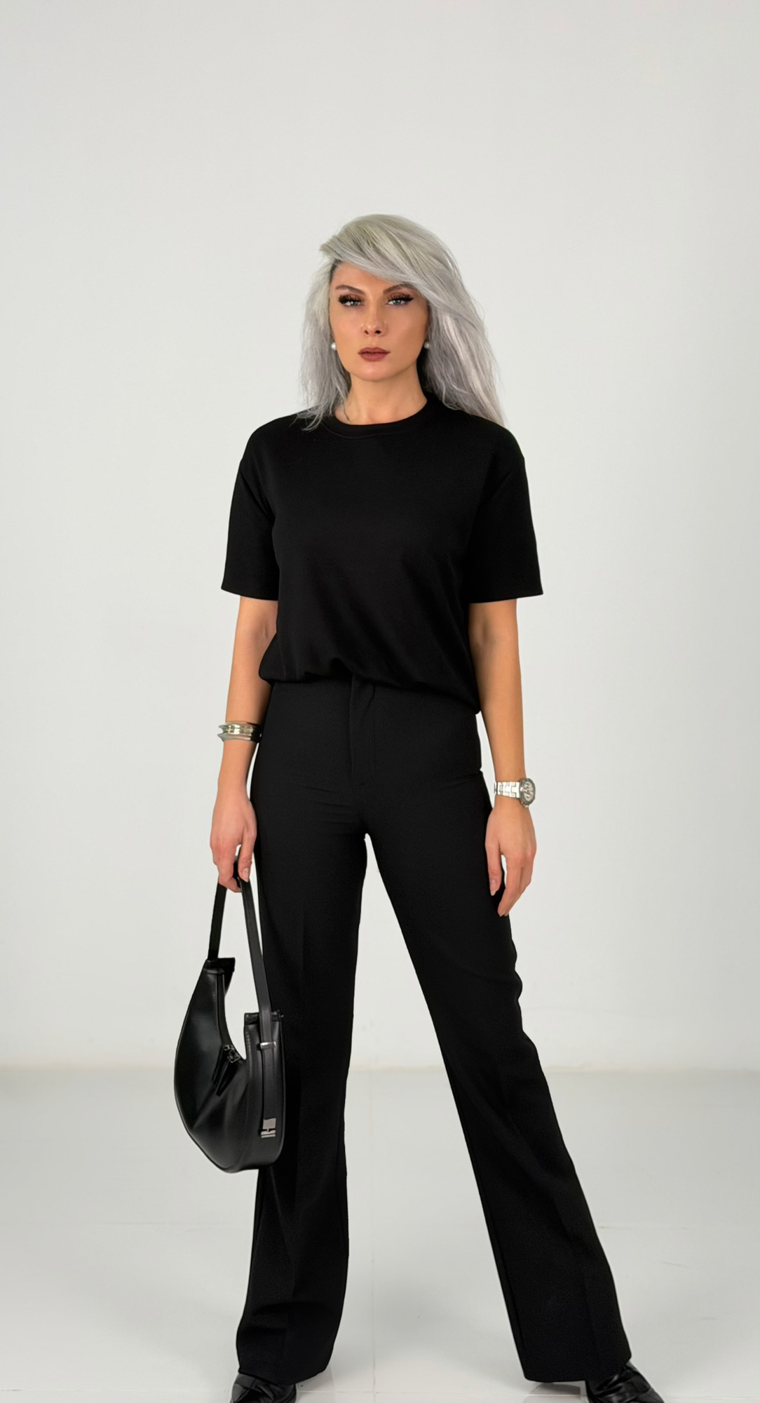 Siyah Modal Kumaş Tshirt - Görsel 3