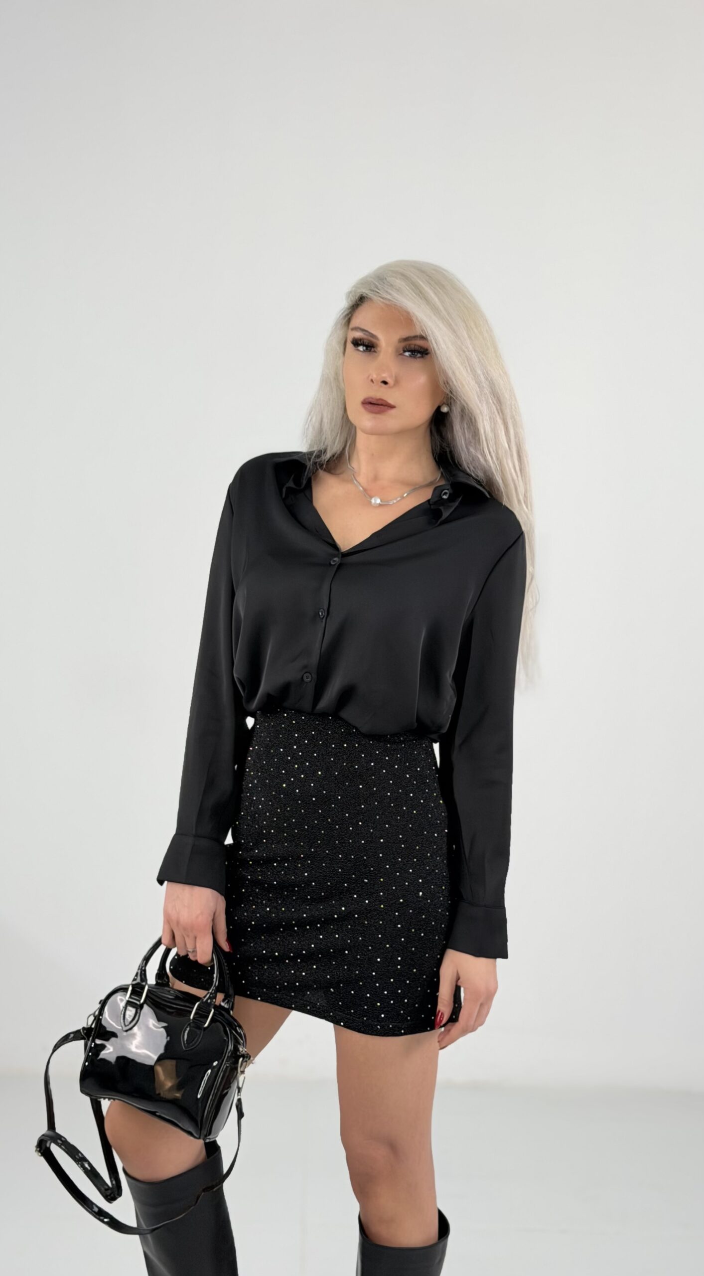 Siyah Saten Gömlek - Görsel 4