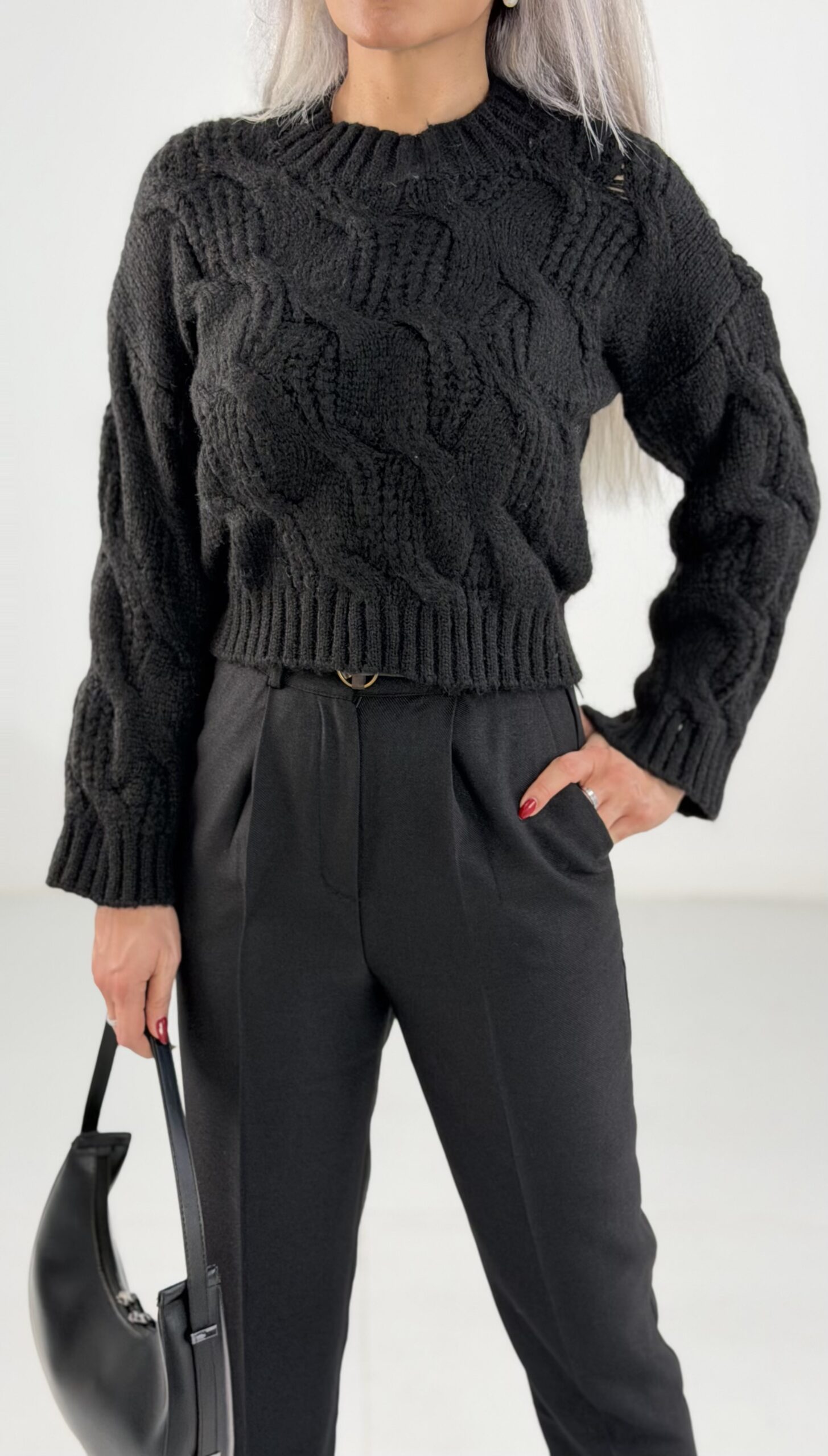 Siyah Saç Örgü Desenli Basic Triko Kazak - Görsel 3